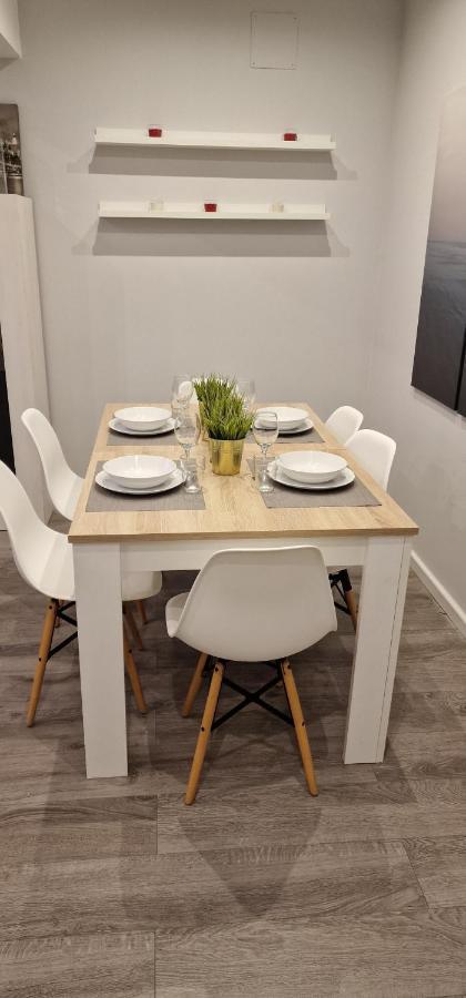 Fantastico Apartamento, Cerca De Todo, Para Disfrutar De La Ciudad آكورونيا المظهر الخارجي الصورة